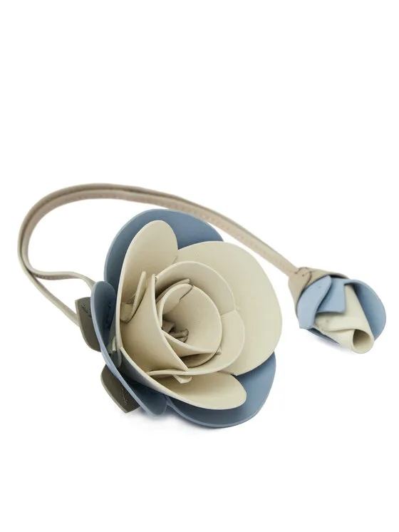 Μενταγιόν · Έγχρωμο