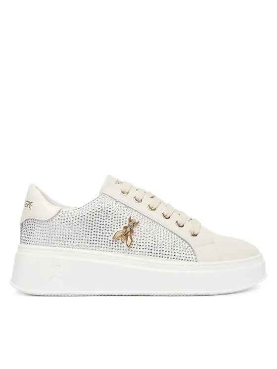 Αθλητικά · Εκρού