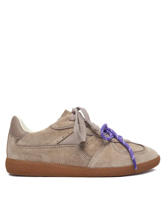 Αθλητικά · Μπεζ