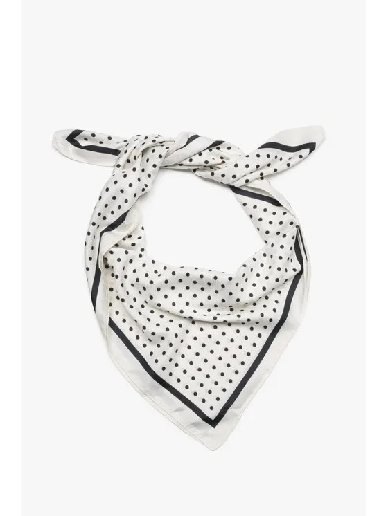 Κασκόλ · Λευκό