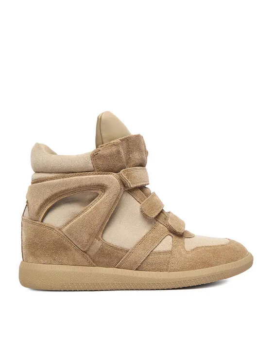 Αθλητικά · Μπεζ