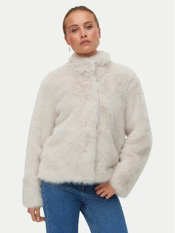 Γούνα · Μπεζ