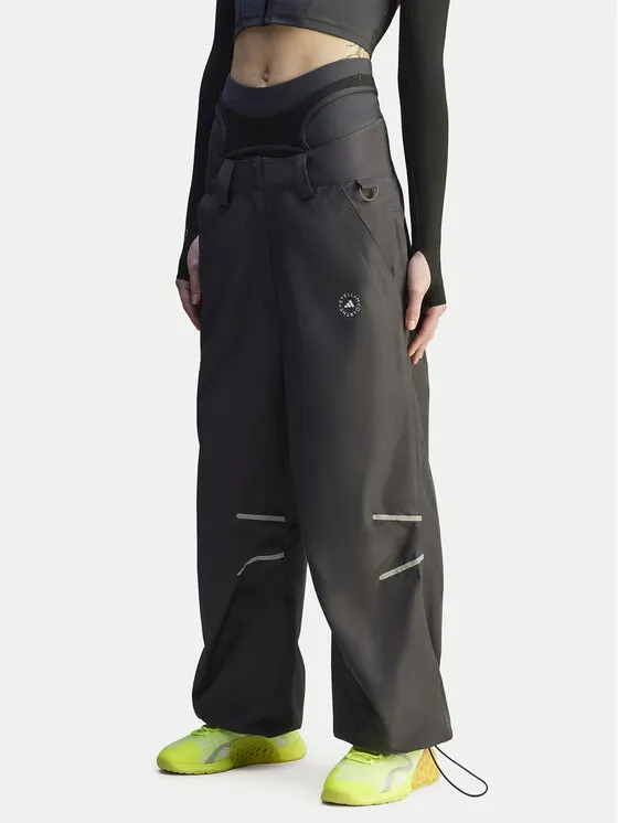 adidas by Stella McCartney Παντελόνι φόρμας · Μαύρο · Relaxed Fit