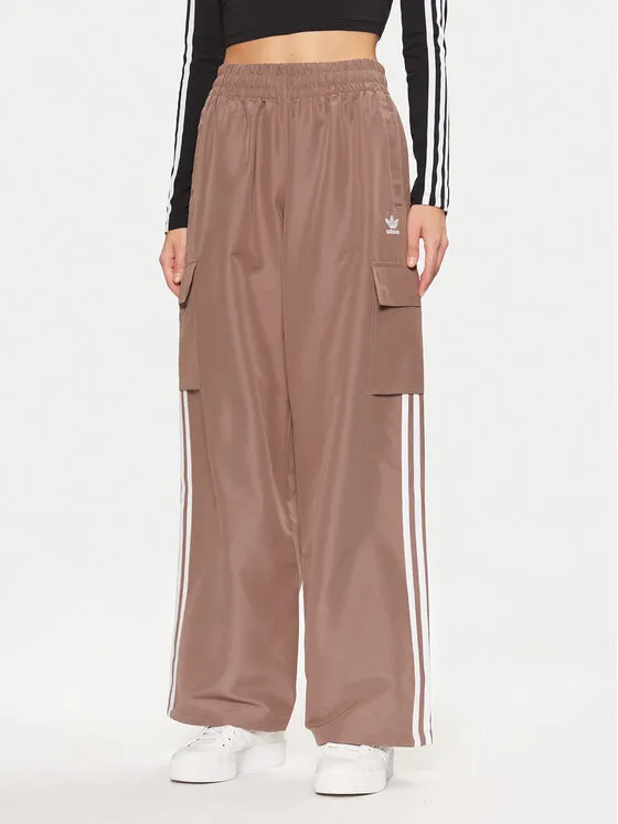 Παντελόνι φόρμας · Μπεζ · Relaxed Fit