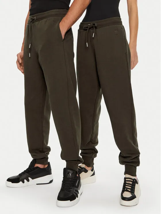 AMI PARIS Παντελόνι φόρμας · Καφέ · Regular Fit