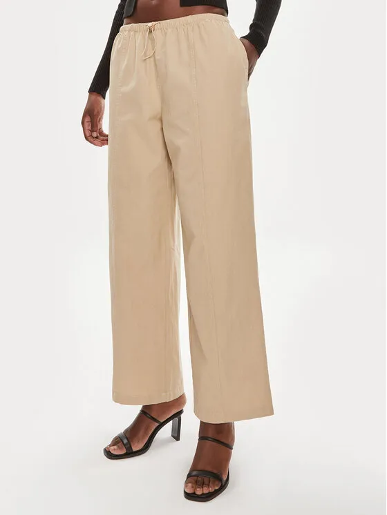 Brave Soul Παντελόνι υφασμάτινο · Μπεζ · Regular Fit
