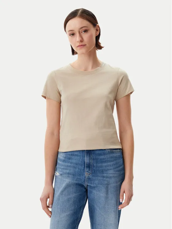 T-Shirt · Μπεζ