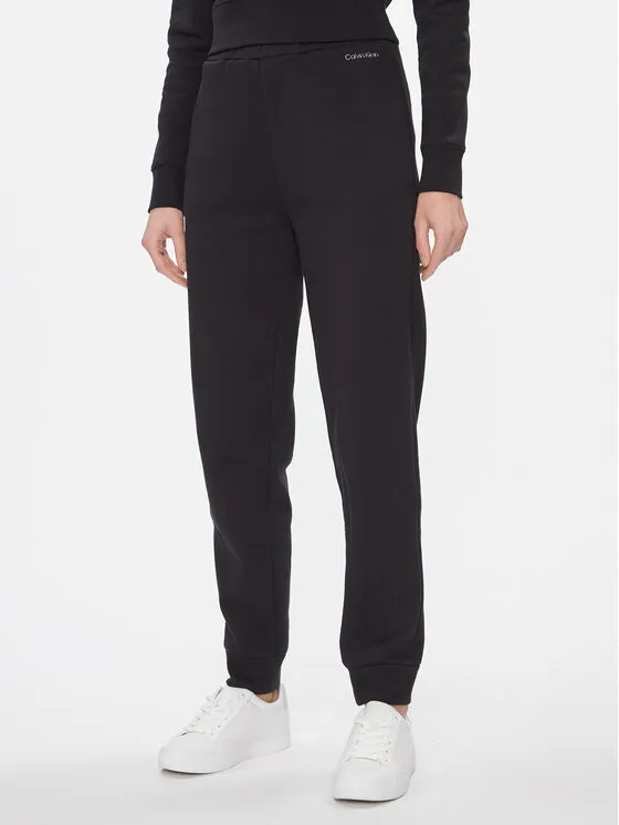 Παντελόνι φόρμας · Μαύρο · Regular Fit