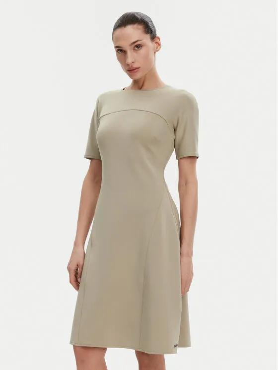 Calvin Klein Φόρεμα καθημερινό · Μπεζ · Mini