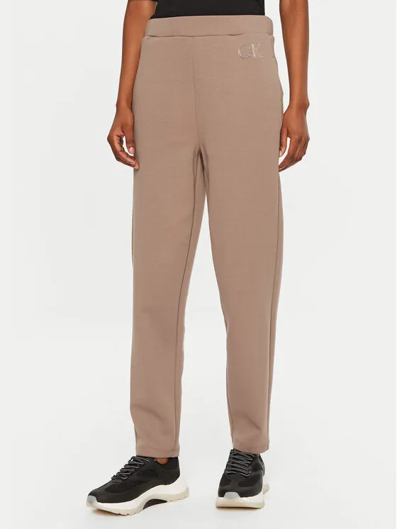 Παντελόνι φόρμας · Μπεζ · Slim Fit