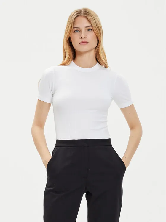 T-Shirt · Λευκό