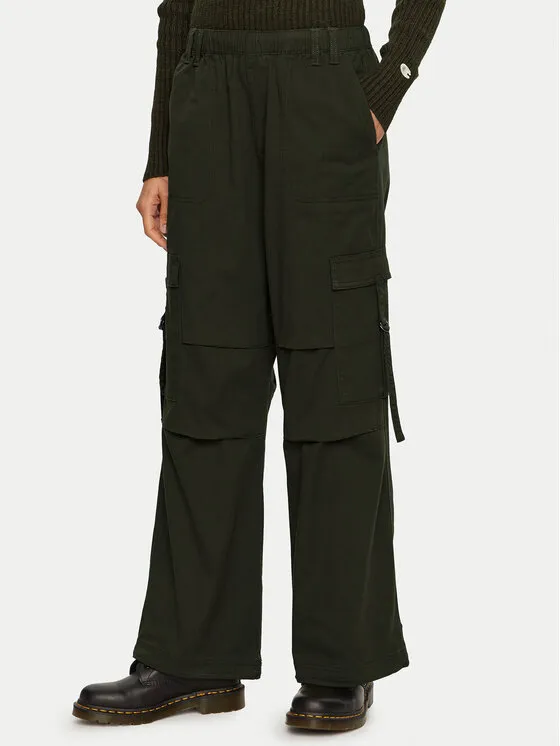Παντελόνι φόρμας · Πράσινο · Oversize