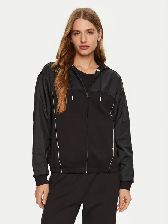 Μπλούζα · Μαύρο · Regular Fit