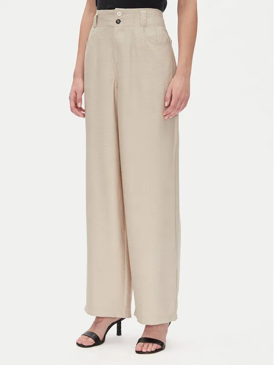 DKNY Παντελόνι υφασμάτινο · Μπεζ · Relaxed Fit