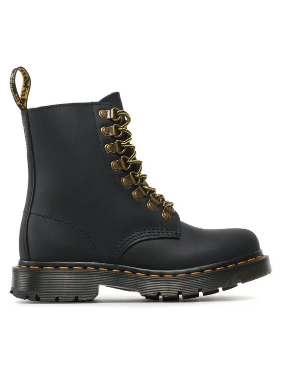 Dr. Martens Αρβύλες · Μαύρο