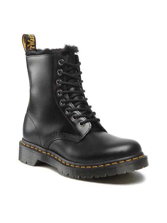 Dr. Martens Αρβύλες · Μαύρο