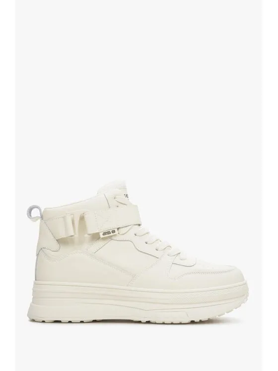 Sneakers · Μπεζ