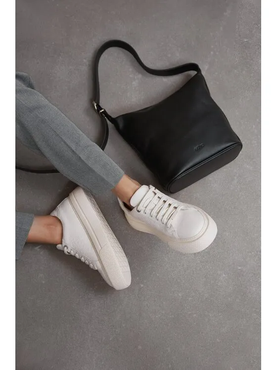 Sneakers · Λευκό