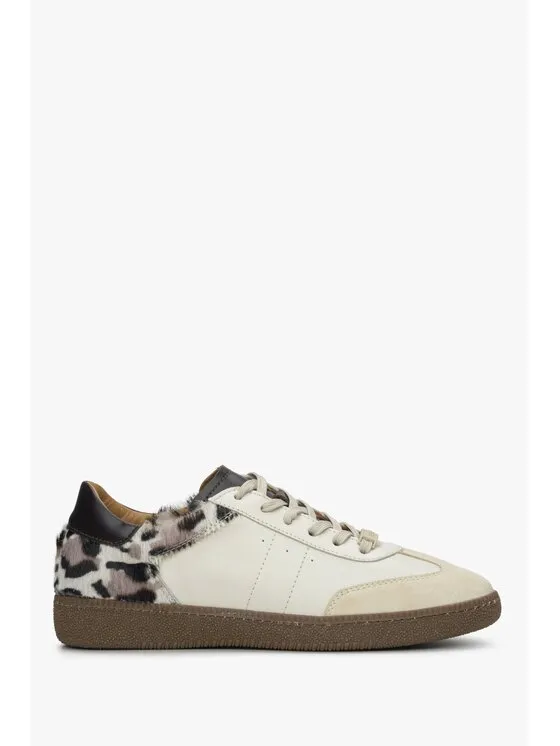 Sneakers · Μπεζ