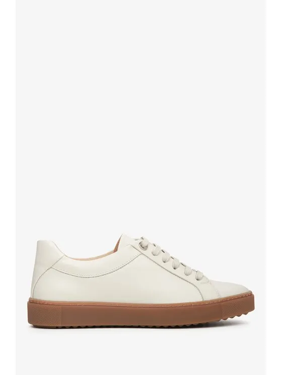 Sneakers · Μπεζ