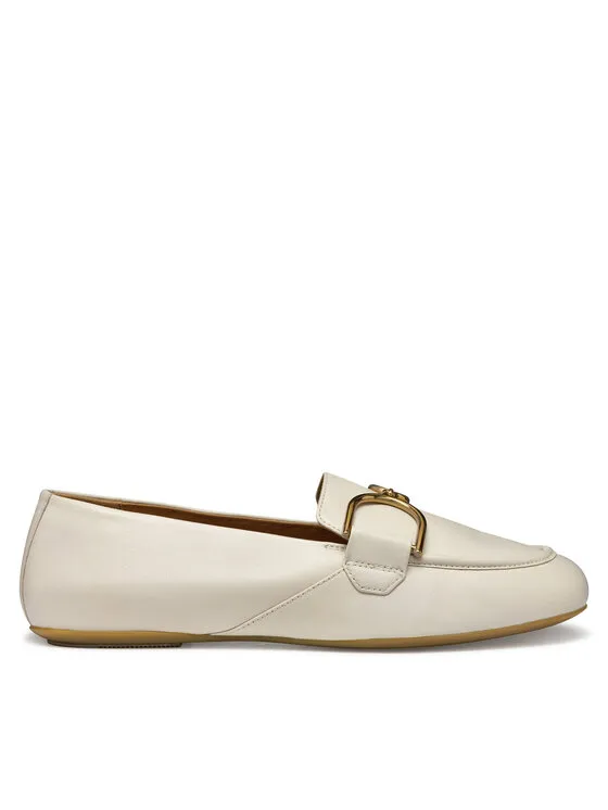Loafers · Μπεζ