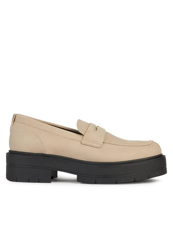 Loafers · Μπεζ