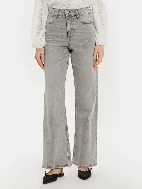 Gina Tricot Τζιν · Γκρι · Regular Fit