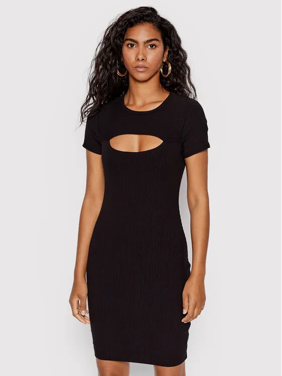 Φόρεμα υφασμάτινο · Μαύρο · Mini