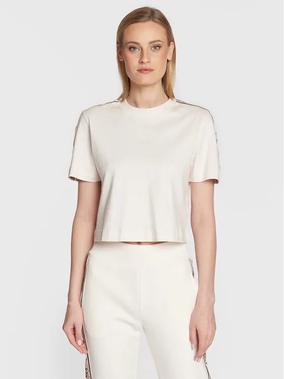 T-Shirt · Μπεζ