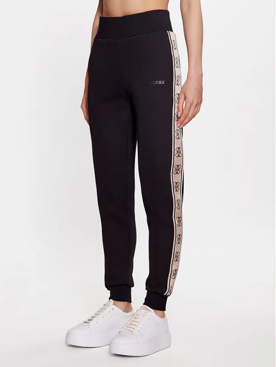 Παντελόνι φόρμας · Μαύρο · Regular Fit