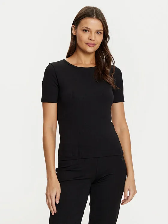 T-Shirt · Μαύρο
