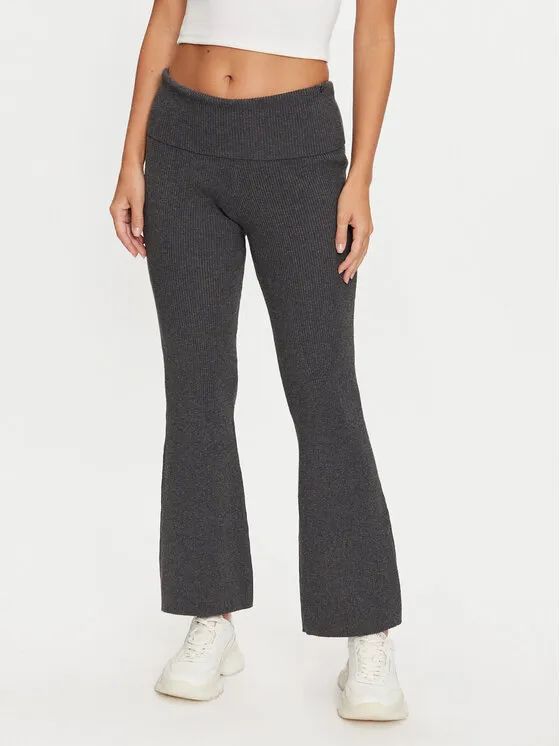 Παντελόνι υφασμάτινο · Γκρι · Regular Fit