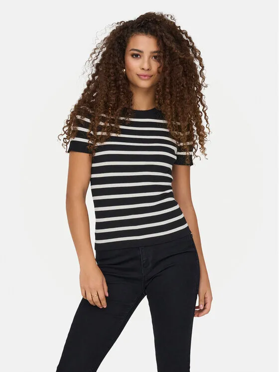 T-Shirt · Μαύρο