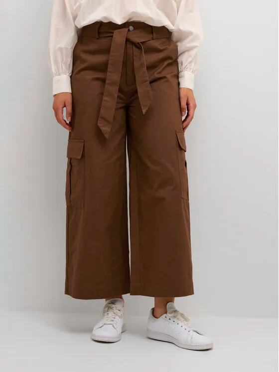 Kaffe Παντελόνι υφασμάτινο · Καφέ · Regular Fit