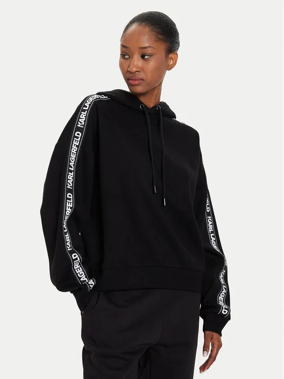 Μπλούζα · Μαύρο · Regular Fit
