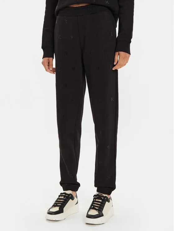 Παντελόνι φόρμας · Μαύρο · Regular Fit