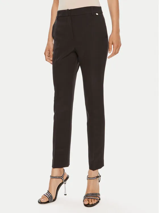 Παντελόνι υφασμάτινο · Μαύρο · Regular Fit