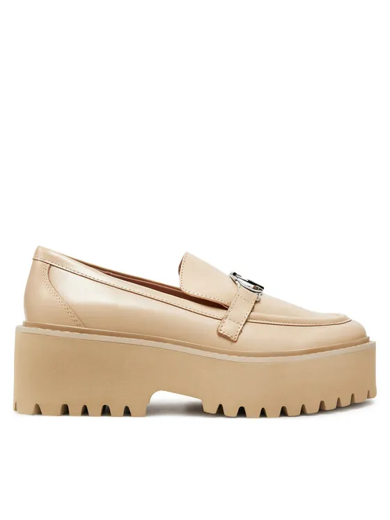 Loafers · Μπεζ