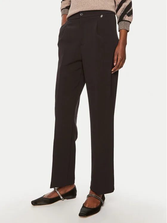Παντελόνι υφασμάτινο · Μαύρο · Regular Fit