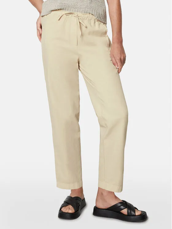 Παντελόνι υφασμάτινο · Μπεζ · Slim Fit