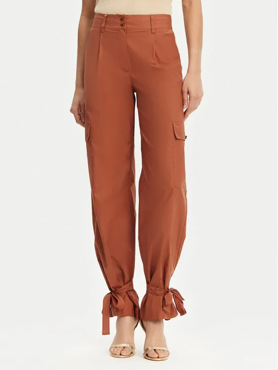 Marciano Guess Παντελόνι υφασμάτινο · Χάλκινο · Regular Fit