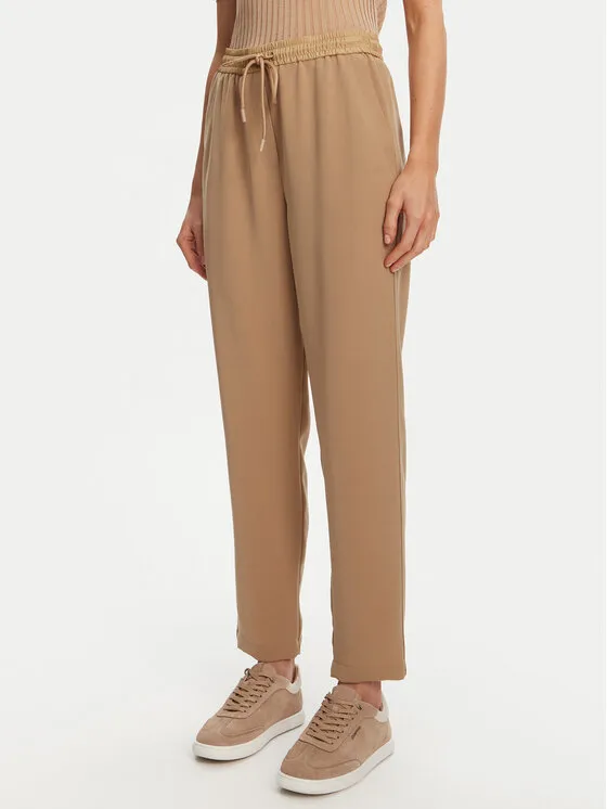Παντελόνι φόρμας · Μπεζ · Regular Fit