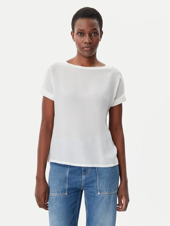 T-Shirt · Εκρού