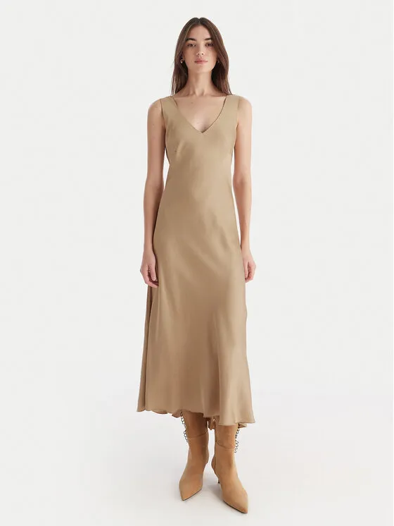 Φόρεμα κοκτέιλ · Μπεζ · Midi