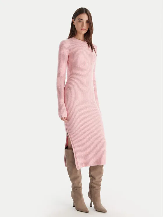 Φόρεμα υφασμάτινο · Ροζ · Midi