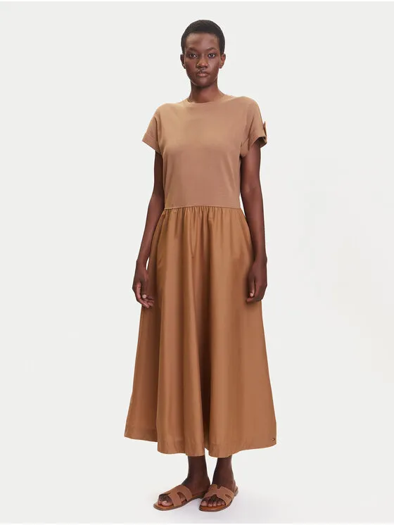 Φόρεμα καθημερινό · Καφέ · Midi