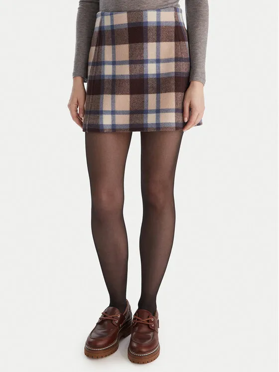 Φούστα mini · Έγχρωμο