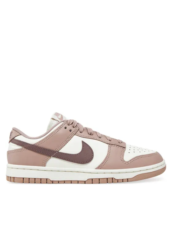 Nike Αθλητικά · Μπεζ