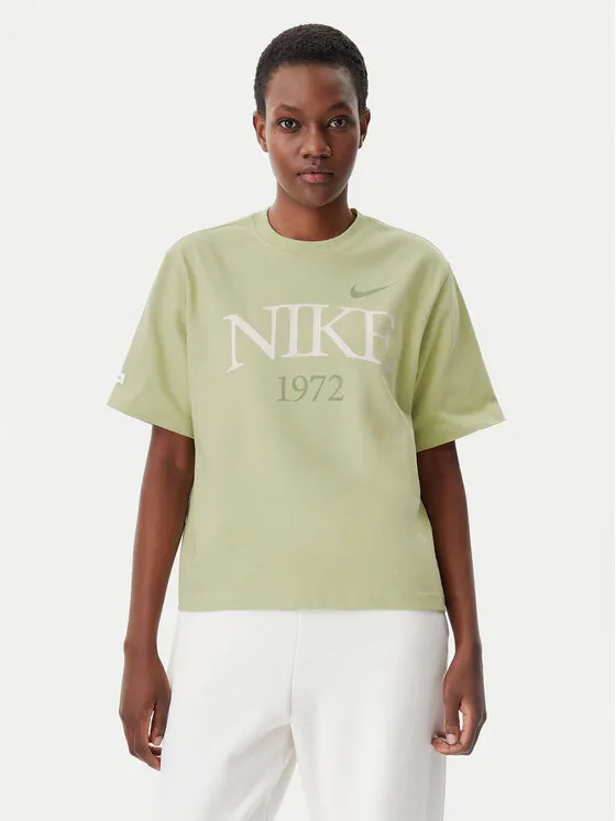 Nike T-Shirt · Πράσινο