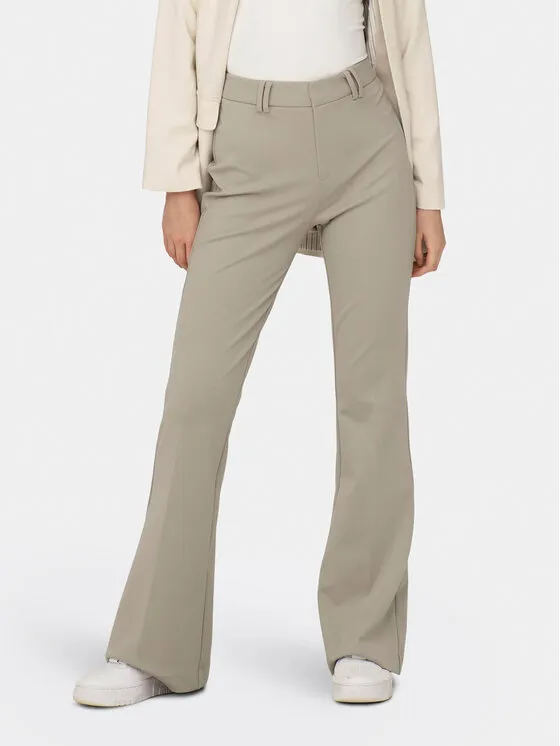 Παντελόνι υφασμάτινο · Μπεζ · Regular Fit